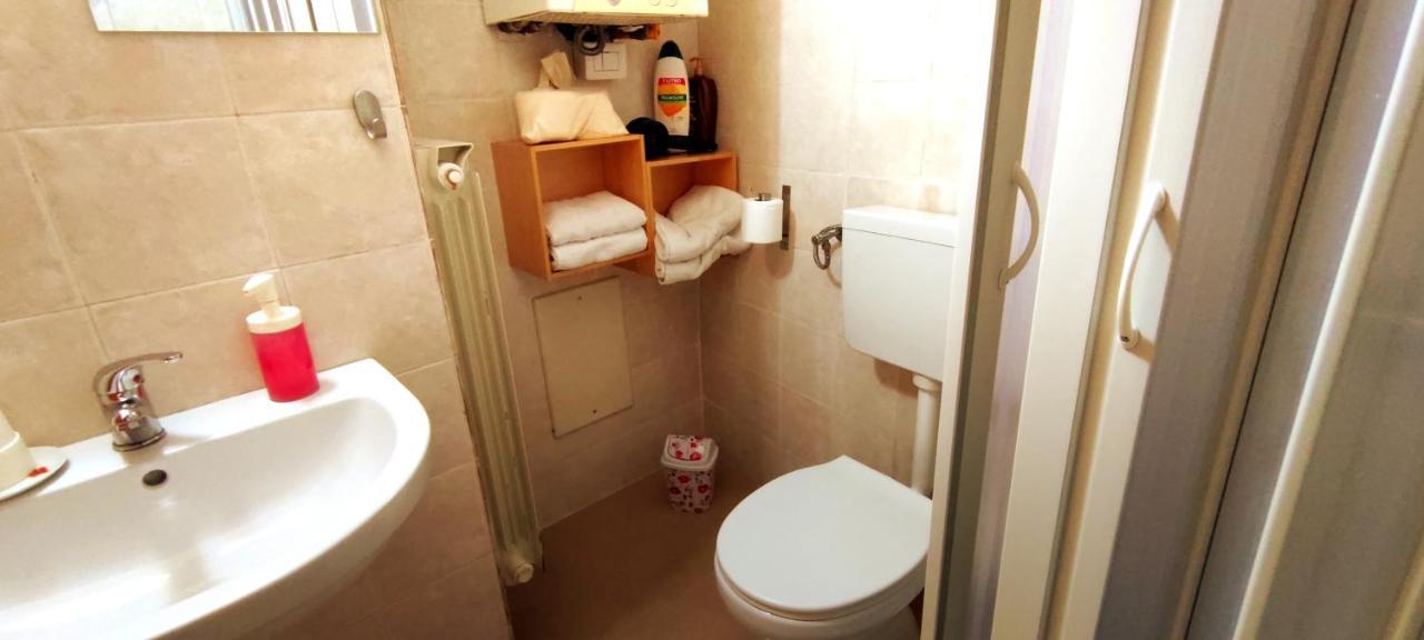 Oneiro Bed And Relax Appartement Benevento Buitenkant foto
