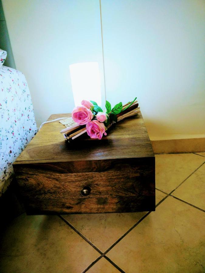 Oneiro Bed And Relax Appartement Benevento Buitenkant foto