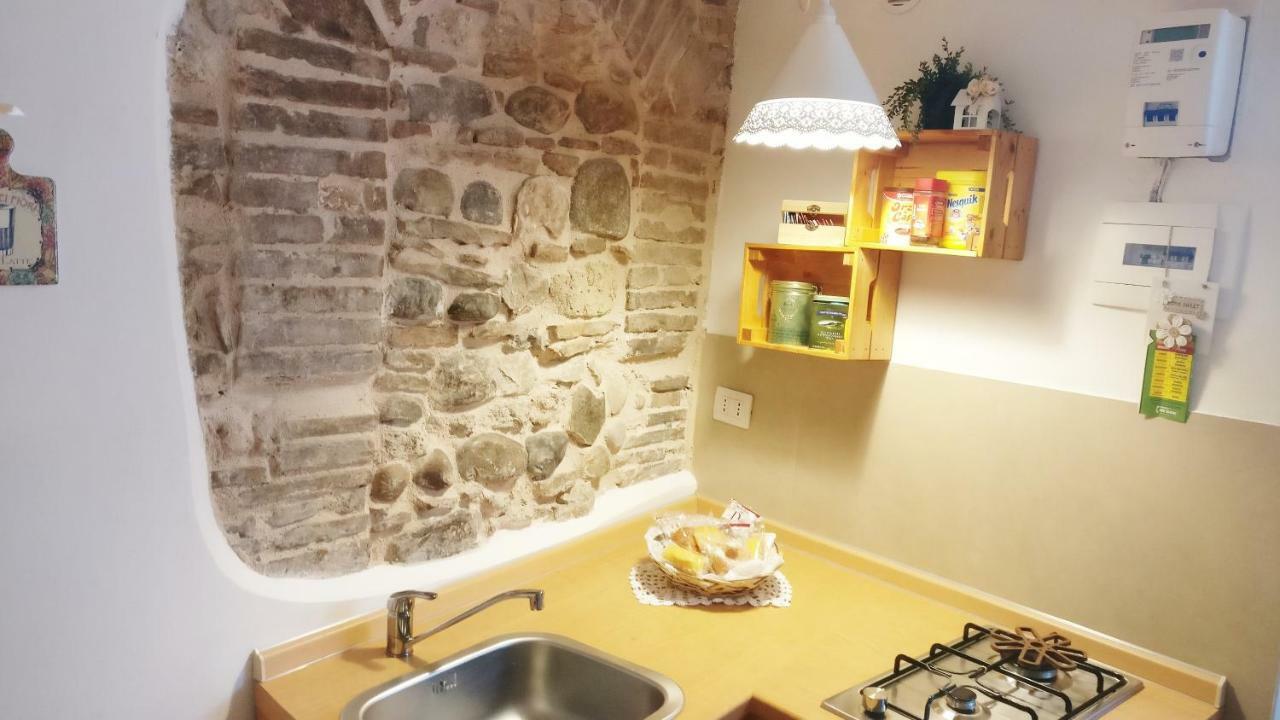 Oneiro Bed And Relax Appartement Benevento Buitenkant foto